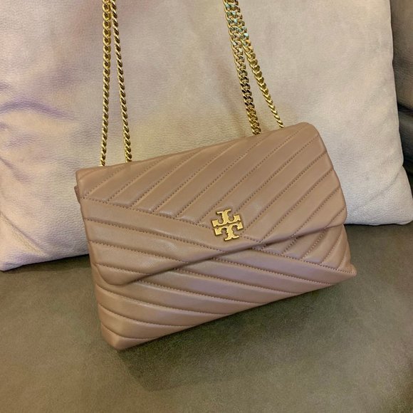 Tory Burch Handbags - TORY BURCH Kira Chevron Convertible Shoulder Bag